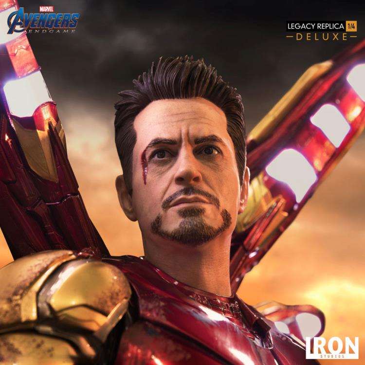 Avengers: Endgame Legacy Replica Iron Man Deluxe 1/4 Scale Limited Edition Statue Gallery Image 19