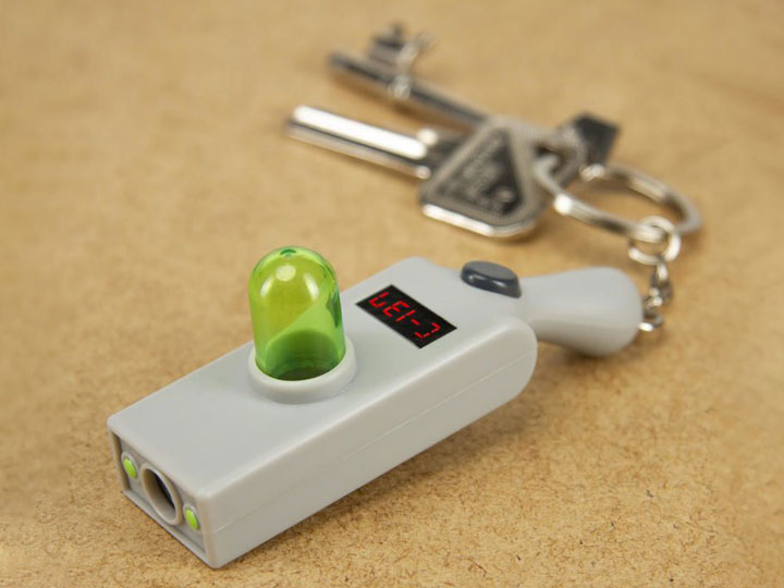 Rick and Morty Portal Gun Keychain Light Gallery Image 1