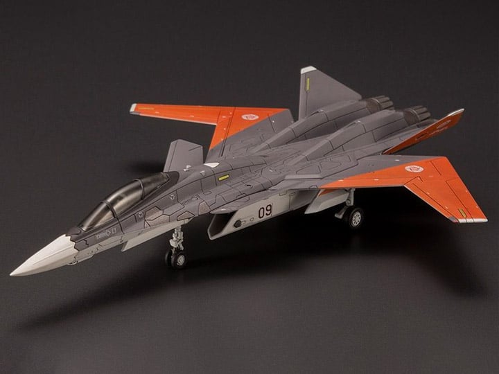 Ace Combat 7: Skies Unknown X-02S 1/144 Scale Model Kit