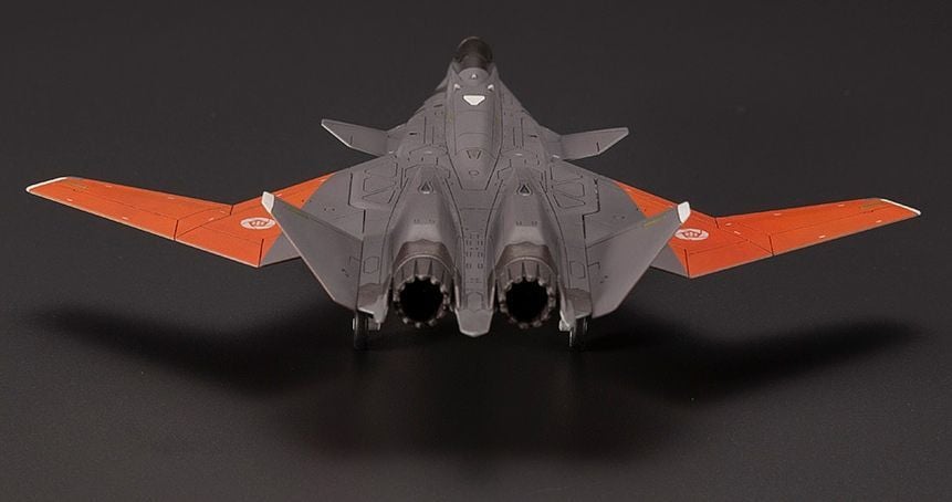 Ace Combat 7: Skies Unknown X-02S 1/144 Scale Model Kit