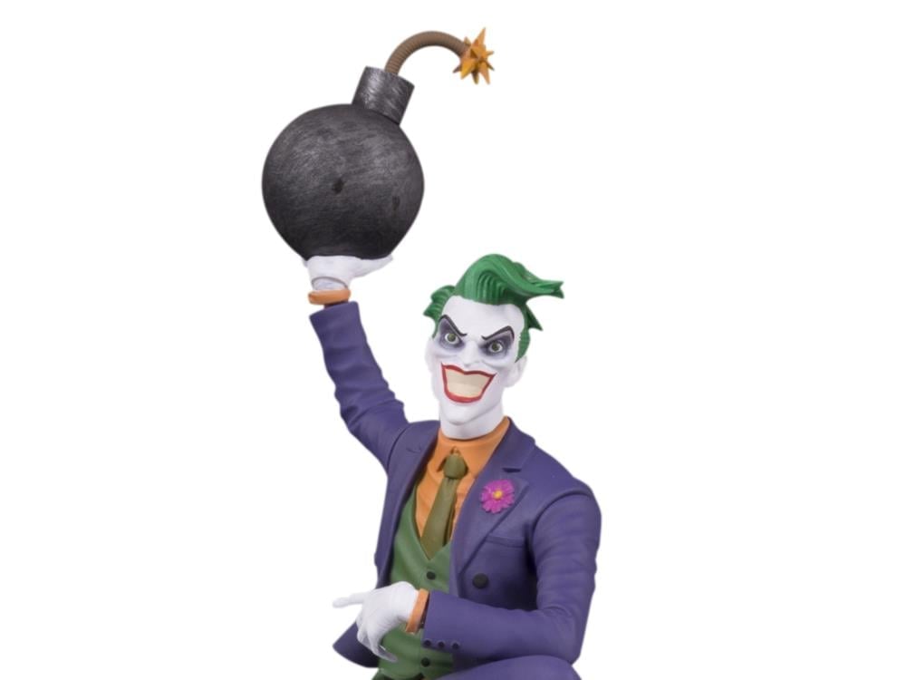 DC Comics Batman Rogues The Joker Limited Edition Multi-Part Statue Diorama Gallery Image 5