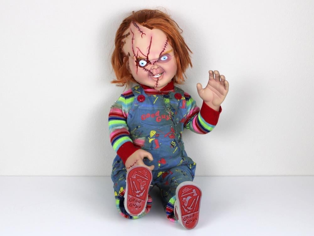 Bride of Chucky Life-Size Chucky Replica