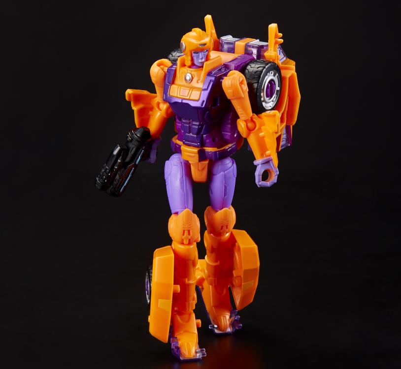 Transformers Generations Selects Deluxe Lancer Gallery Image 3