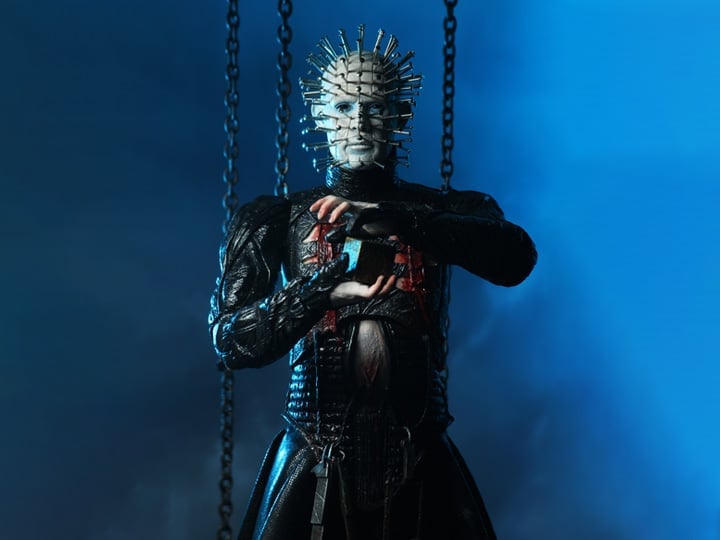 Hellraiser Ultimate Pinhead Figure Gallery Image 1