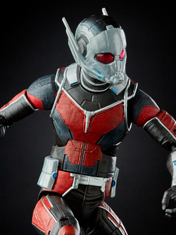 Captain America: Civil War Marvel Legends Deluxe Giant-Man Gallery Image 2