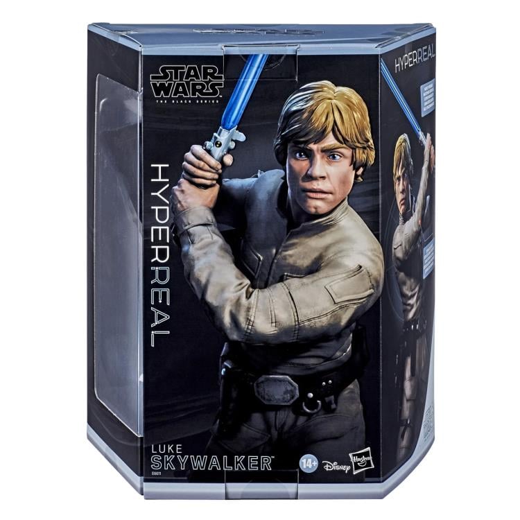 Star Wars: The Black Series Hyperreal Luke Skywalker Gallery Image 4