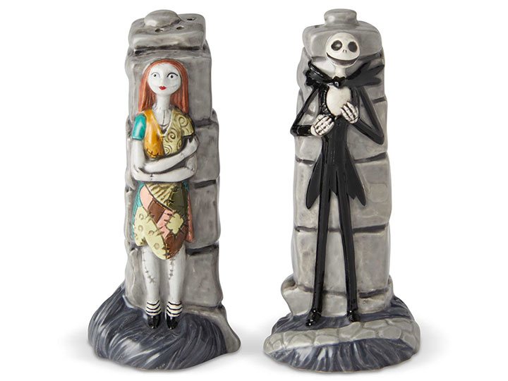 The Nightmare Before Christmas Jack & Sally Salt and Pepper Shaker Set Gallery Image 1