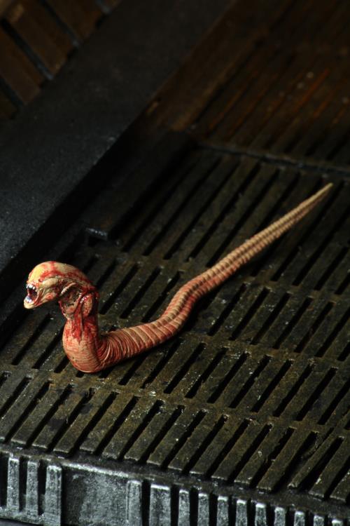 Alien 40th Anniversary Ultimate Big Chap Action Figure Gallery Image 11