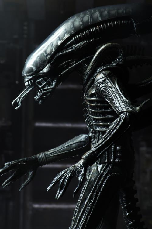 Alien 40th Anniversary Ultimate Big Chap Action Figure Gallery Image 7