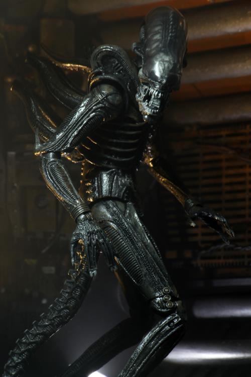 Alien 40th Anniversary Ultimate Big Chap Action Figure