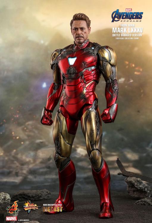 Avengers: Endgame MMS528D33 Iron Man Mark LXXXV (Battle Damaged Ver.) 1/6th Scale Collectible Figure Gallery Image 4