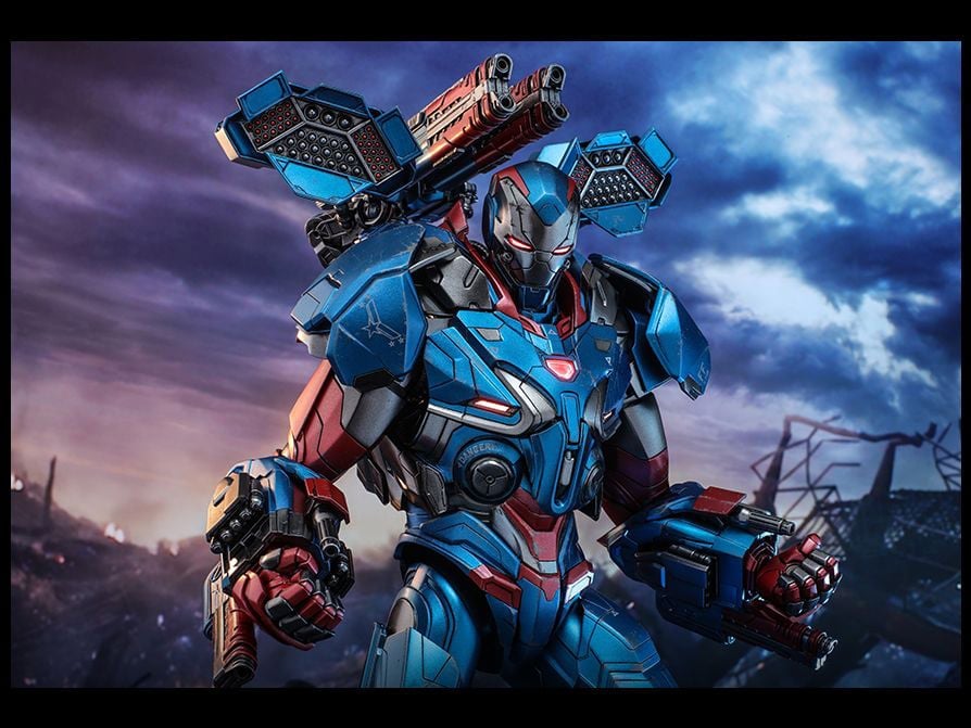 Avengers: Endgame MMS547D34 Iron Patriot 1/6th Scale Collectible Figure Gallery Image 14