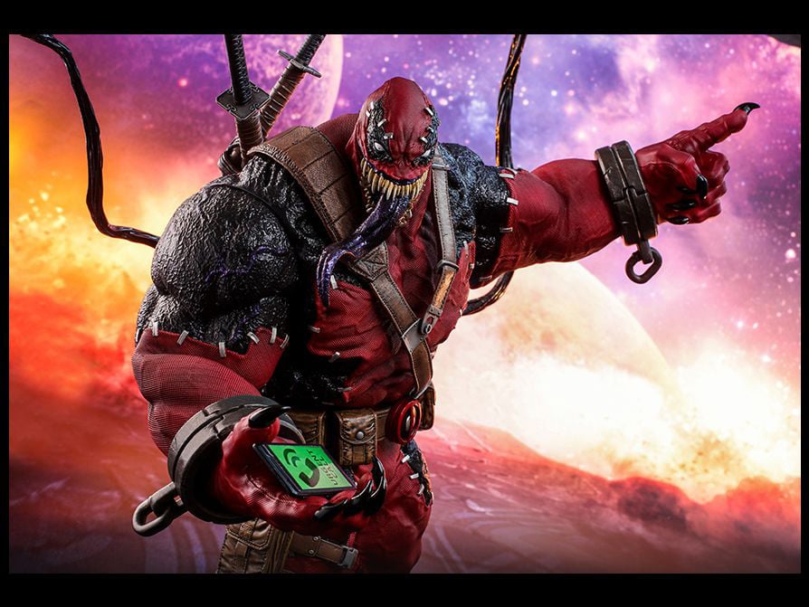 Marvel: Contest of Champions VGM35 Venompool 1/6th Scale Collectible Figure Gallery Image 11