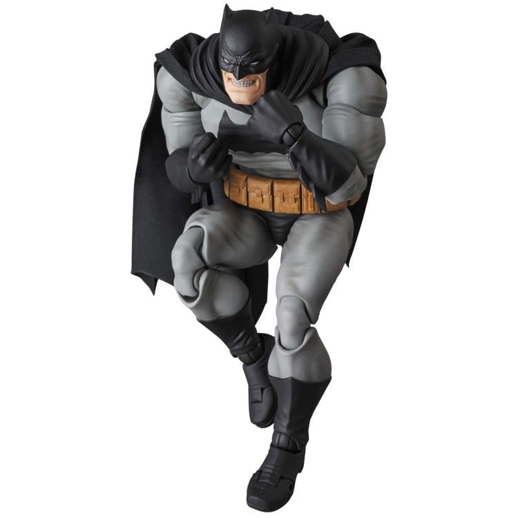 MAFEX BATMAN（The Dark Knight Returns） Amazon.com: The Dark Knight Returns: Batman & Horse MAFEX Action