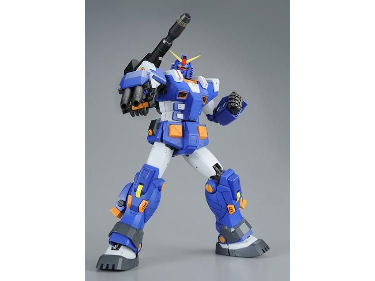 Mobile Suit Gundam: Bonds of the Battlefield MG Full Armor Gundam (Blue Color Ver.) Exclusive 1/100 Scale Model Kit Gallery Image 7