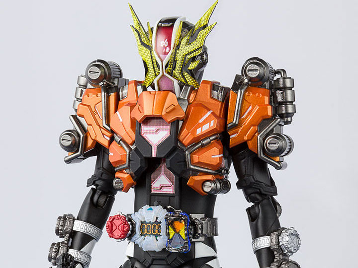 Kamen Rider S.H.Figuarts Kamen Rider Geiz Revive True Savior Exclusive Action Figure Set Gallery Image 1