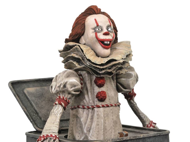 IT Chapter Two Gallery Pennywise In Box Figure Gallery Image 1
