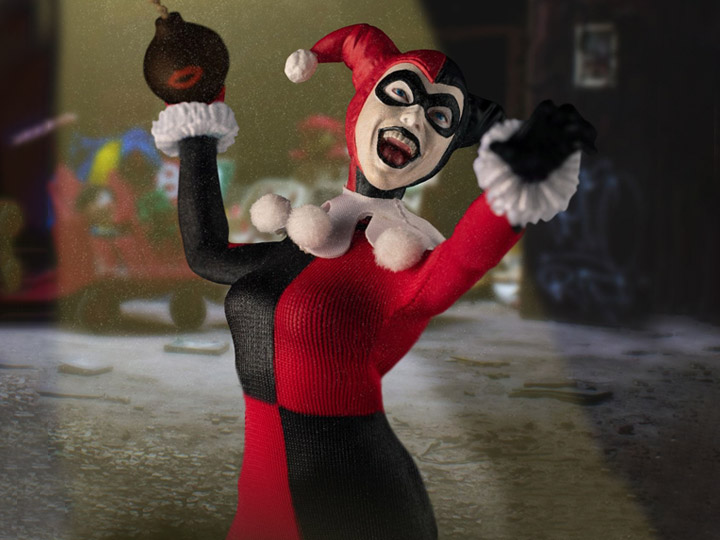 DC Comics One:12 Collective Deluxe Harley Quinn Gallery Image 1