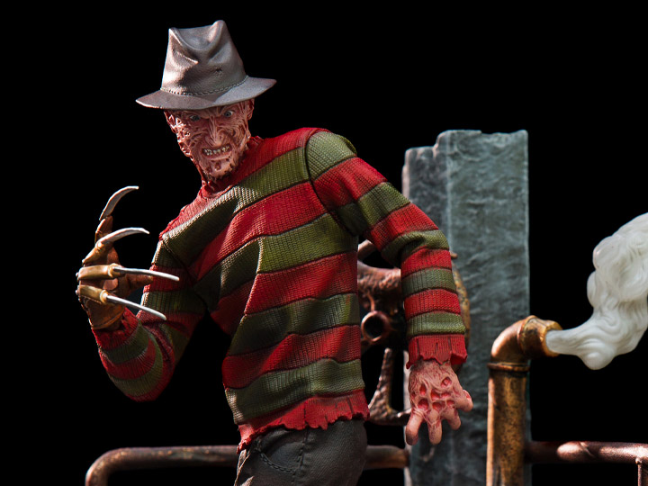 A Nightmare on Elm Street Freddy Krueger 1/10 Deluxe Art Scale Statue Gallery Image 1