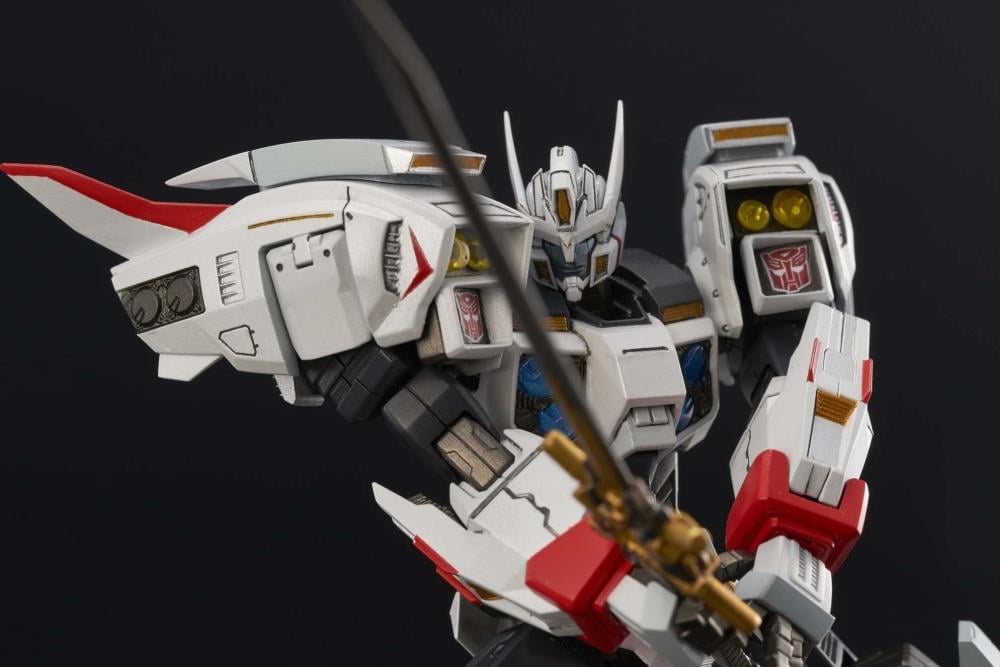 Transformers Furai 10 Drift Model Kit Gallery Image 15