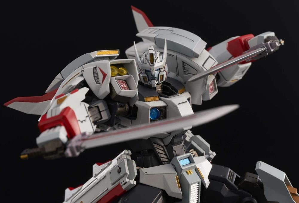 Transformers Furai 10 Drift Model Kit Gallery Image 12