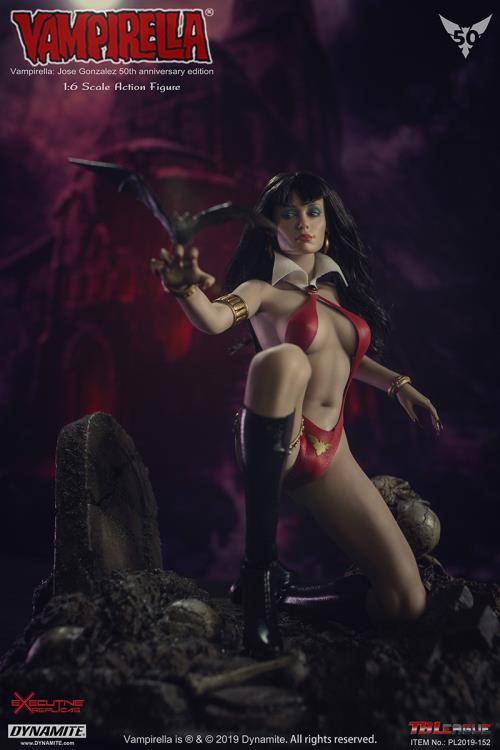 Vampirella (Jose Gonzalez 50th Anniversary Edition) 1/6 Scale Figure Gallery Image 9