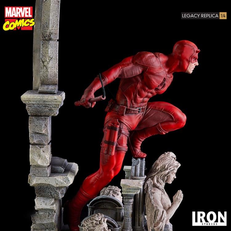 Marvel Legacy Replica Daredevil 1/4 Scale Limited Edition Statue Gallery Image 4