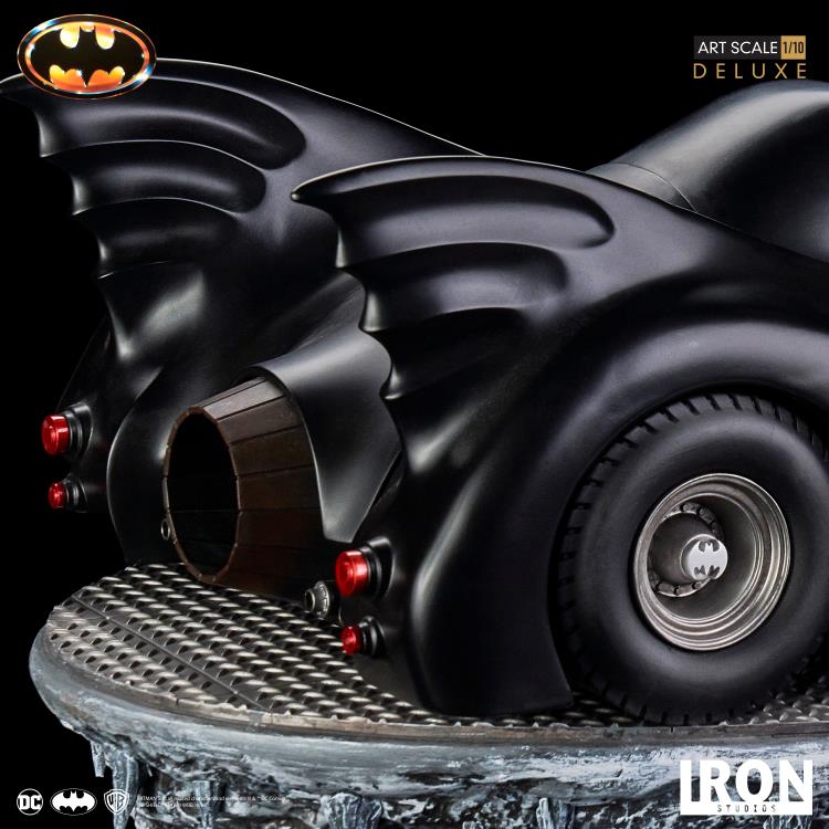 Batman (1989) Batman & Batmobile 1/10 Deluxe Art Scale Limited Edition Statue Gallery Image 17