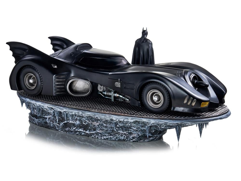 Batman (1989) Batman & Batmobile 1/10 Deluxe Art Scale Limited Edition Statue Gallery Image 9
