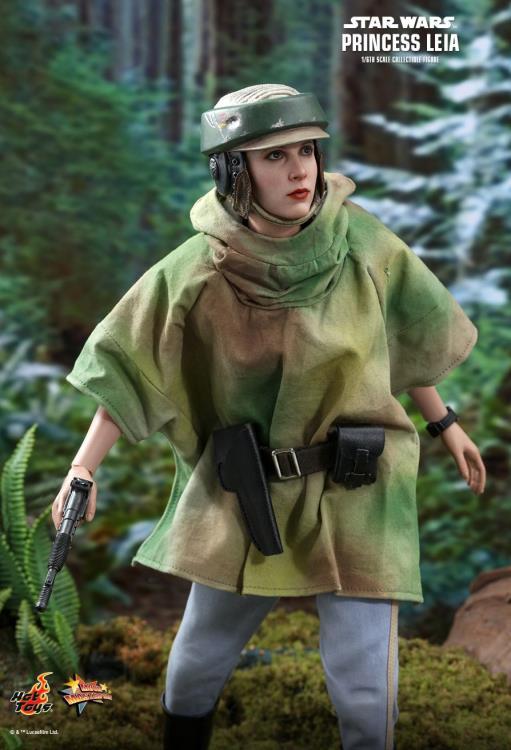 Star Wars: Return of the Jedi MMS551 Princess Leia & Wicket 1/6 Scale Collectible Figure Two-Pack Gallery Image 14