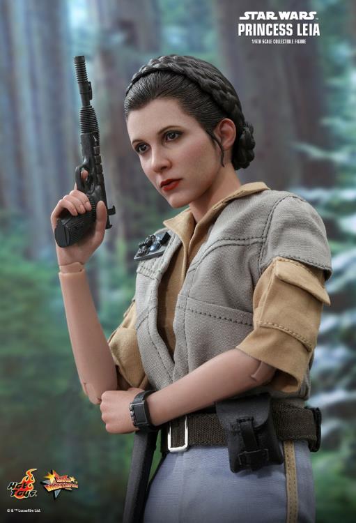 Star Wars: Return of the Jedi MMS549 Princess Leia 1/6 Scale Collectible Figure Gallery Image 9