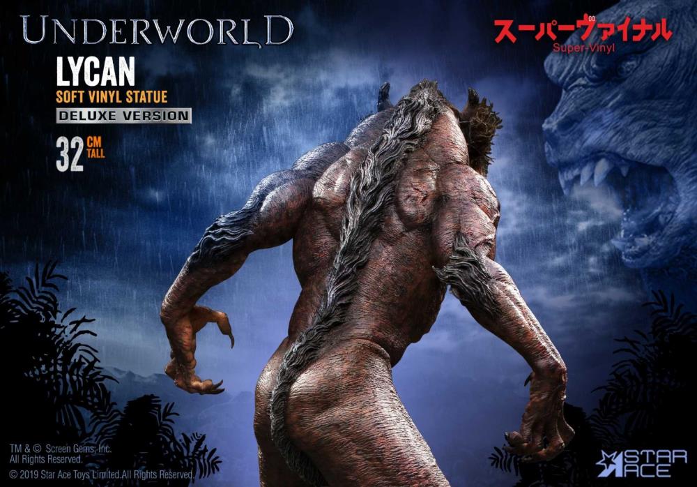 Underworld Evolution Lycan Deluxe Soft Vinyl Statue Gallery Image 8