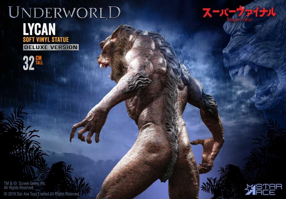 Underworld Evolution Lycan Deluxe Soft Vinyl Statue Gallery Image 6
