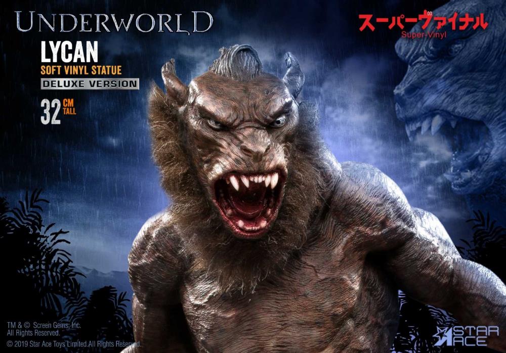Underworld Evolution Lycan Deluxe Soft Vinyl Statue Gallery Image 7