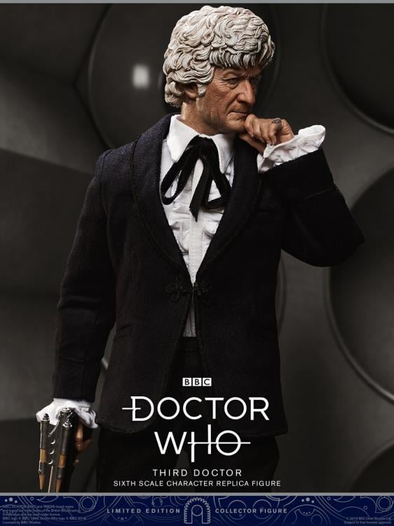 Doctor Who Third Doctor 1/6 Scale Limited Edition Figure