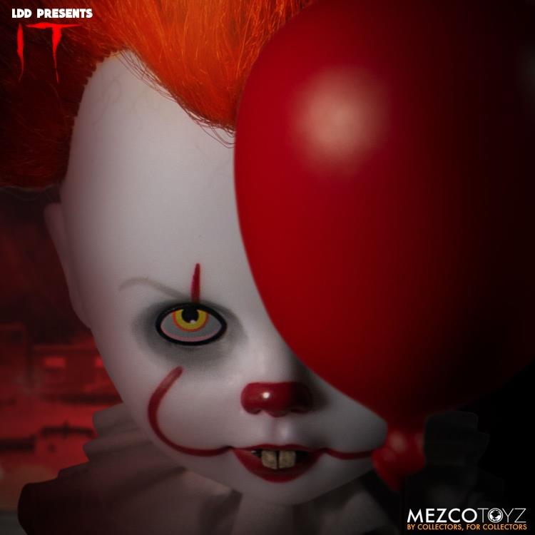 LDD Presents: IT (2017) Pennywise Gallery Image 5