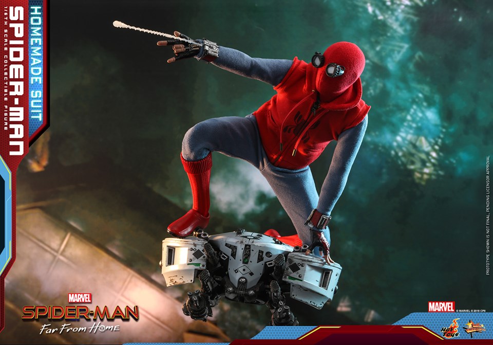 Spider-Man: Far From Home MMS552 Spider-Man (Homemade Suit Ver.) 1/6th Scale Collectible Figure Gallery Image 15