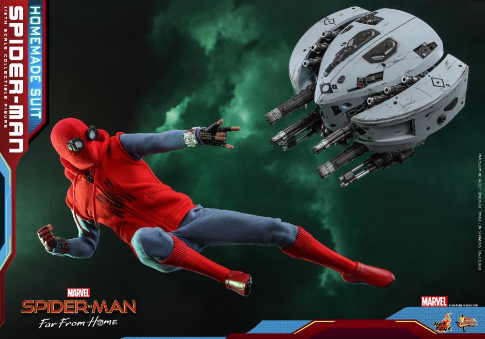 Spider-Man: Far From Home MMS552 Spider-Man (Homemade Suit Ver.) 1/6th Scale Collectible Figure Gallery Image 4