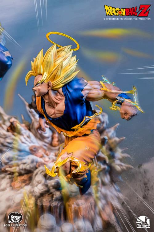 Dragon Ball Z Goku Vs. Vegeta Limited Edition Statue Gallery Image 8