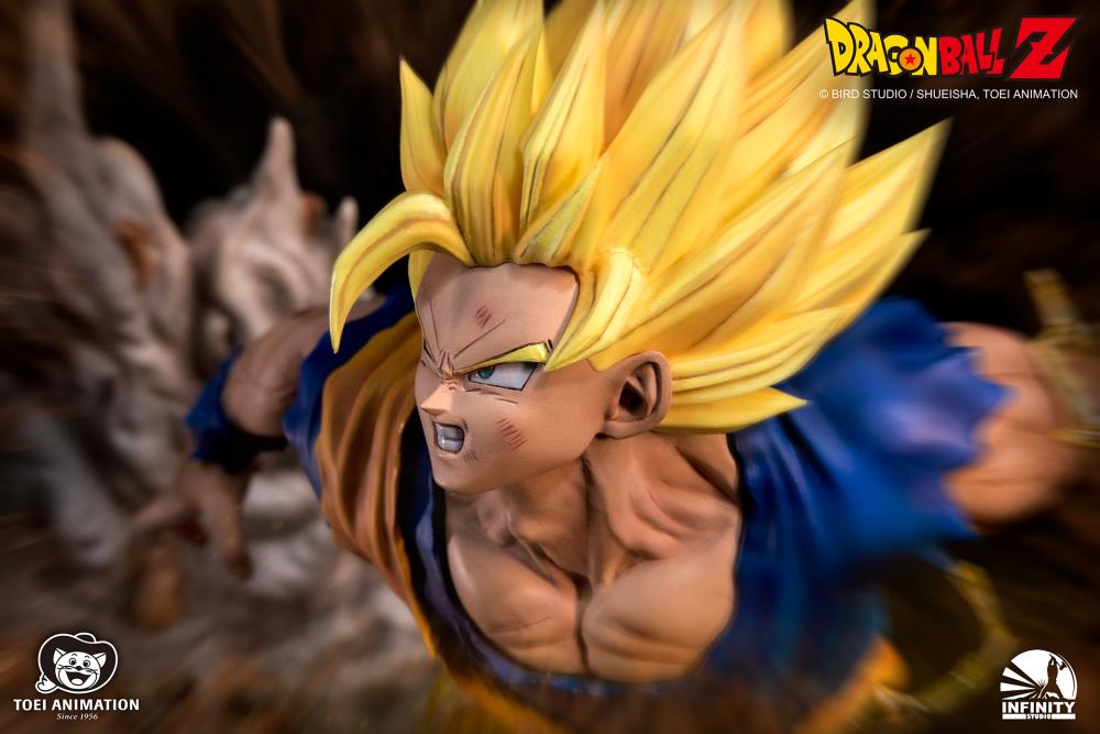 Dragon Ball Z Goku Vs. Vegeta Limited Edition Statue Gallery Image 10