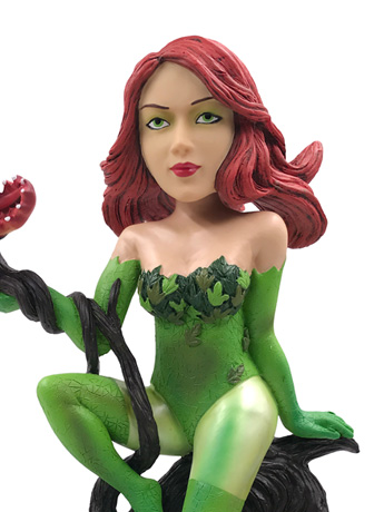 DC Comics Poison Ivy Limited Edition BBTS Exclusive Bobblehead Gallery Image 2