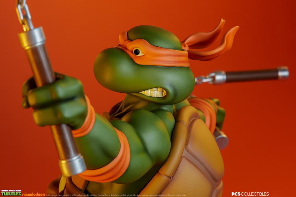 Teenage Mutant Ninja Turtles Michelangelo 1/4 Scale Collector Edition Statue Gallery Image 9