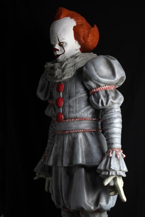 IT Chapter Two Pennywise Life-Size Foam Figure Gallery Image 8