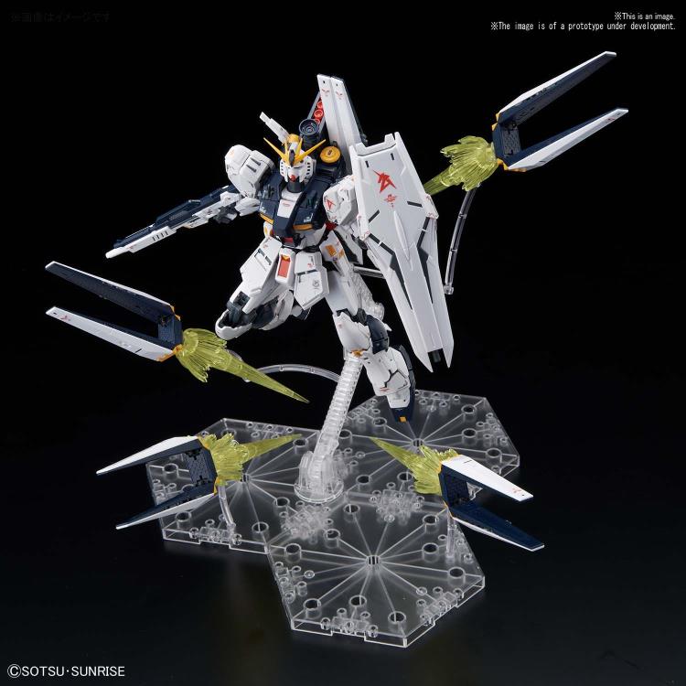 Mobile Suit Gundam: Char's Counterattack RG Νu Gundam Fin & Funnel Effect 1/144 Scale Model Kit Set Gallery Image 4