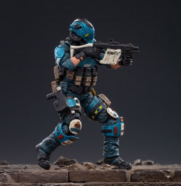 Hardcore Coldplay Blue Falcon 1/18 Scale Figure Gallery Image 6
