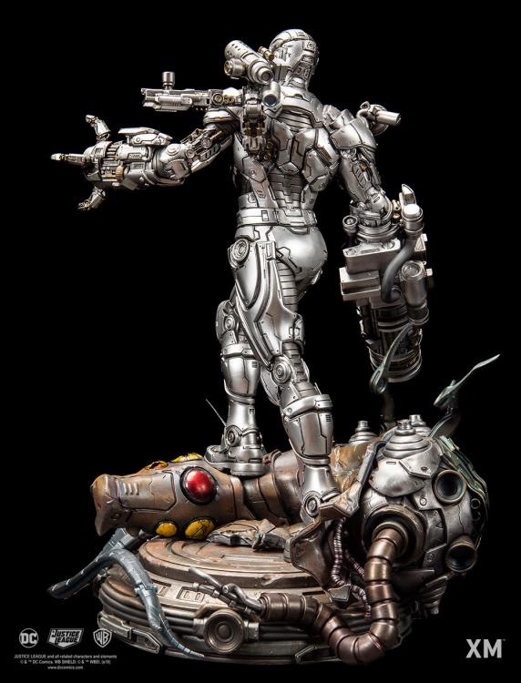 DC Rebirth Premium Collectibles Cyborg Limited Edition Statue Gallery Image 6