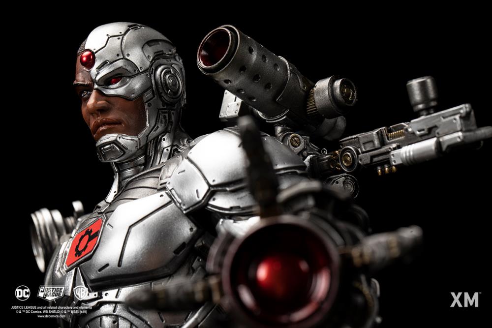 DC Rebirth Premium Collectibles Cyborg Limited Edition Statue Gallery Image 10