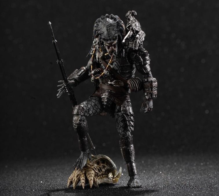 Predator 2 Elder Predator (Ver. 2) 1:18 Scale PX Previews Exclusive Action Figure Gallery Image 5