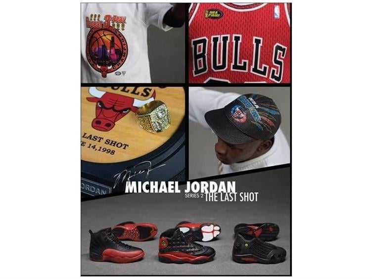 NBA Real Masterpiece Michael Jordan (#23 The Last Shot Red Jersey) 1/6 Scale Figure Gallery Image 4