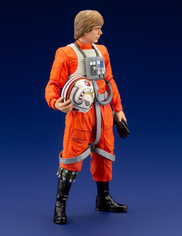 Star Wars ArtFX+ Luke Skywalker (X-Wing Pilot) Statue Gallery Image 5